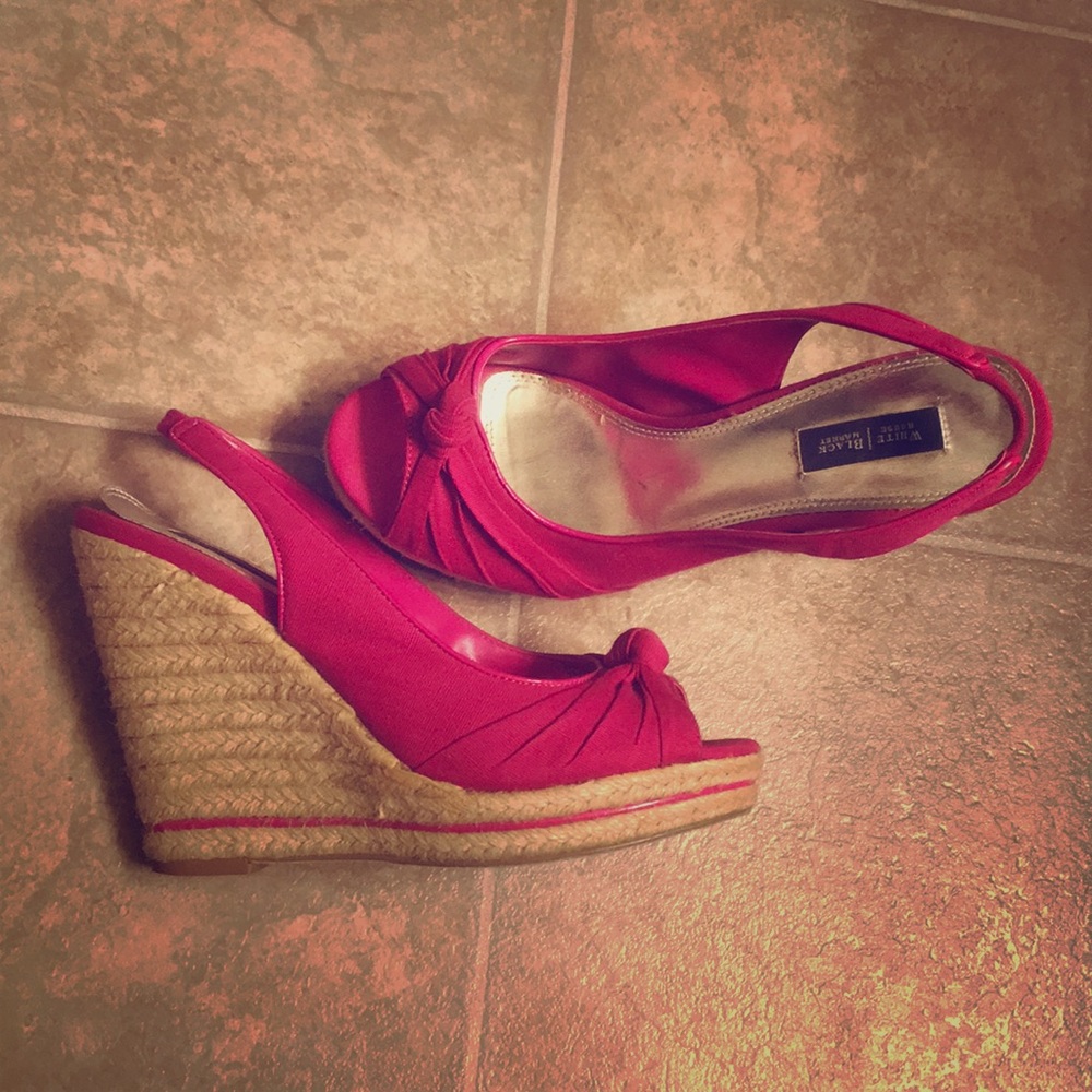 White House black market wedge sandals